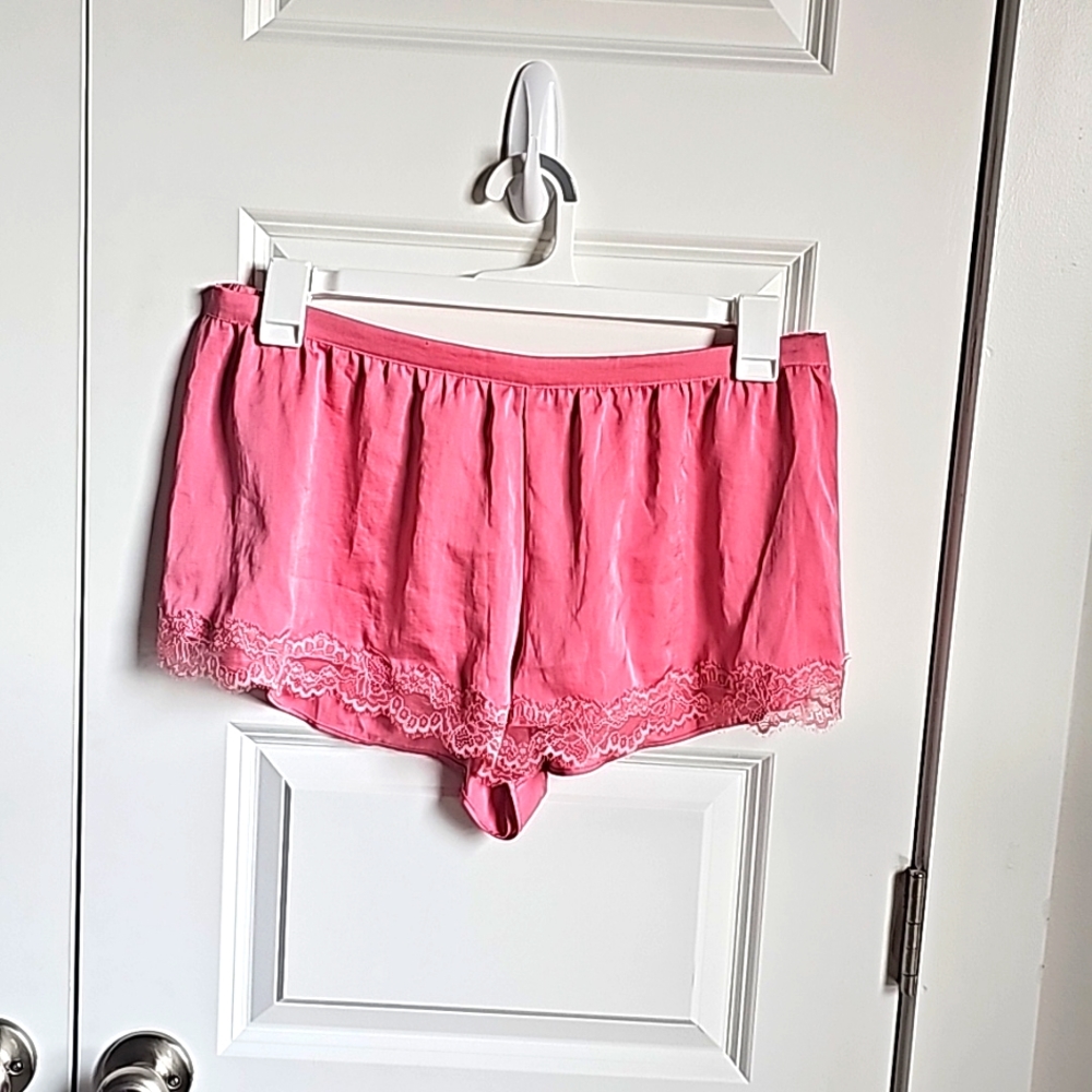 Victoria's Secret Lingerie Lace Night Shorts in Women's Size Large EUC